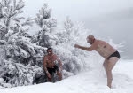 -36度の寒中水泳 INロシア.jpg